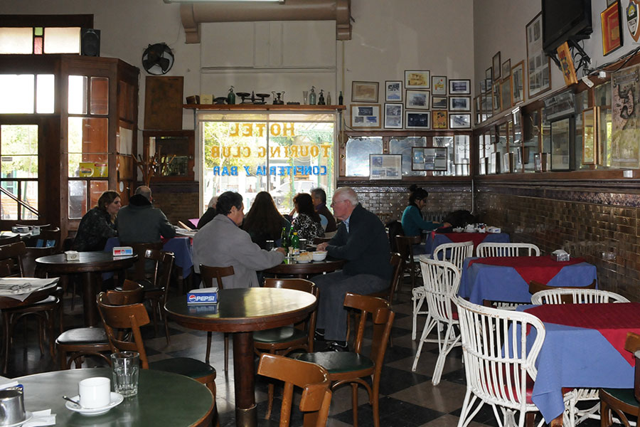 Touring Club Hotel - Interiores y servicios